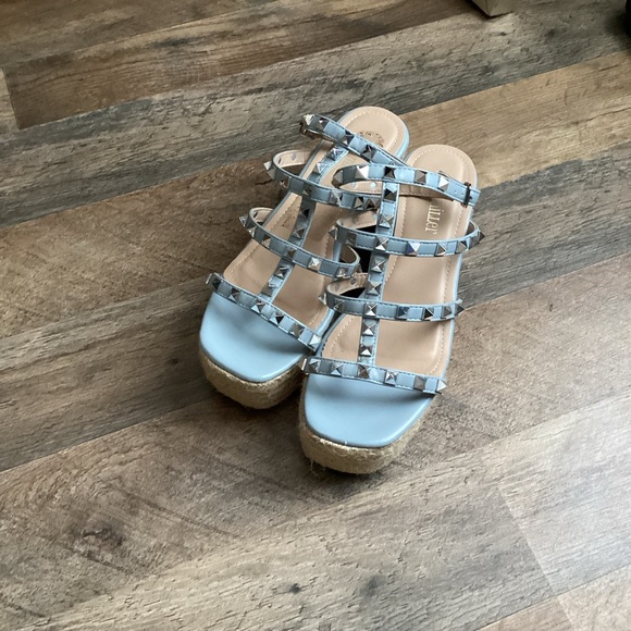 Olivia Miller Blue Studded Wedge Sandals - Picture 2 of 3